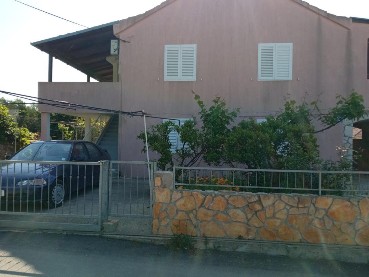 Guesthouse Eljuga Family Stari Grad  Luaran gambar