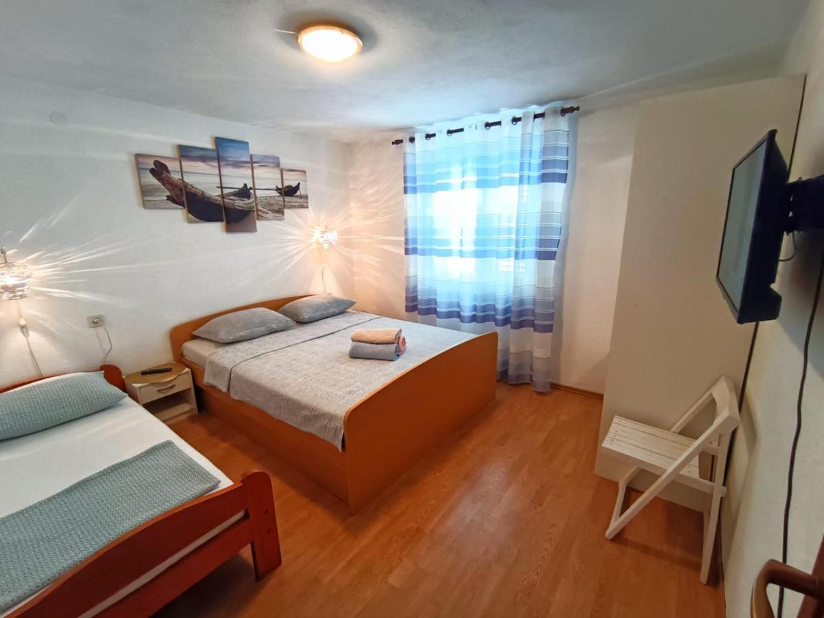 Guesthouse Eljuga Family Stari Grad  Luaran gambar