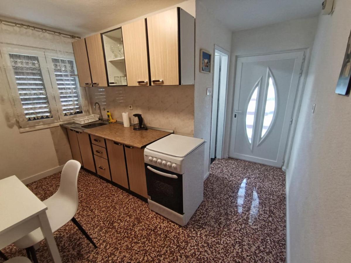 Guesthouse Eljuga Family Stari Grad  Luaran gambar