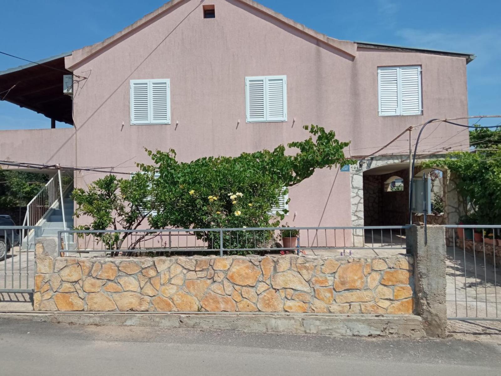 Guesthouse Eljuga Family Stari Grad  Luaran gambar