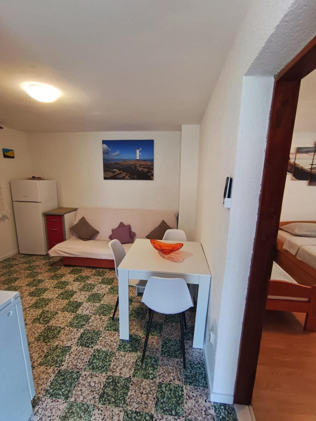 Guesthouse Eljuga Family Stari Grad  Luaran gambar