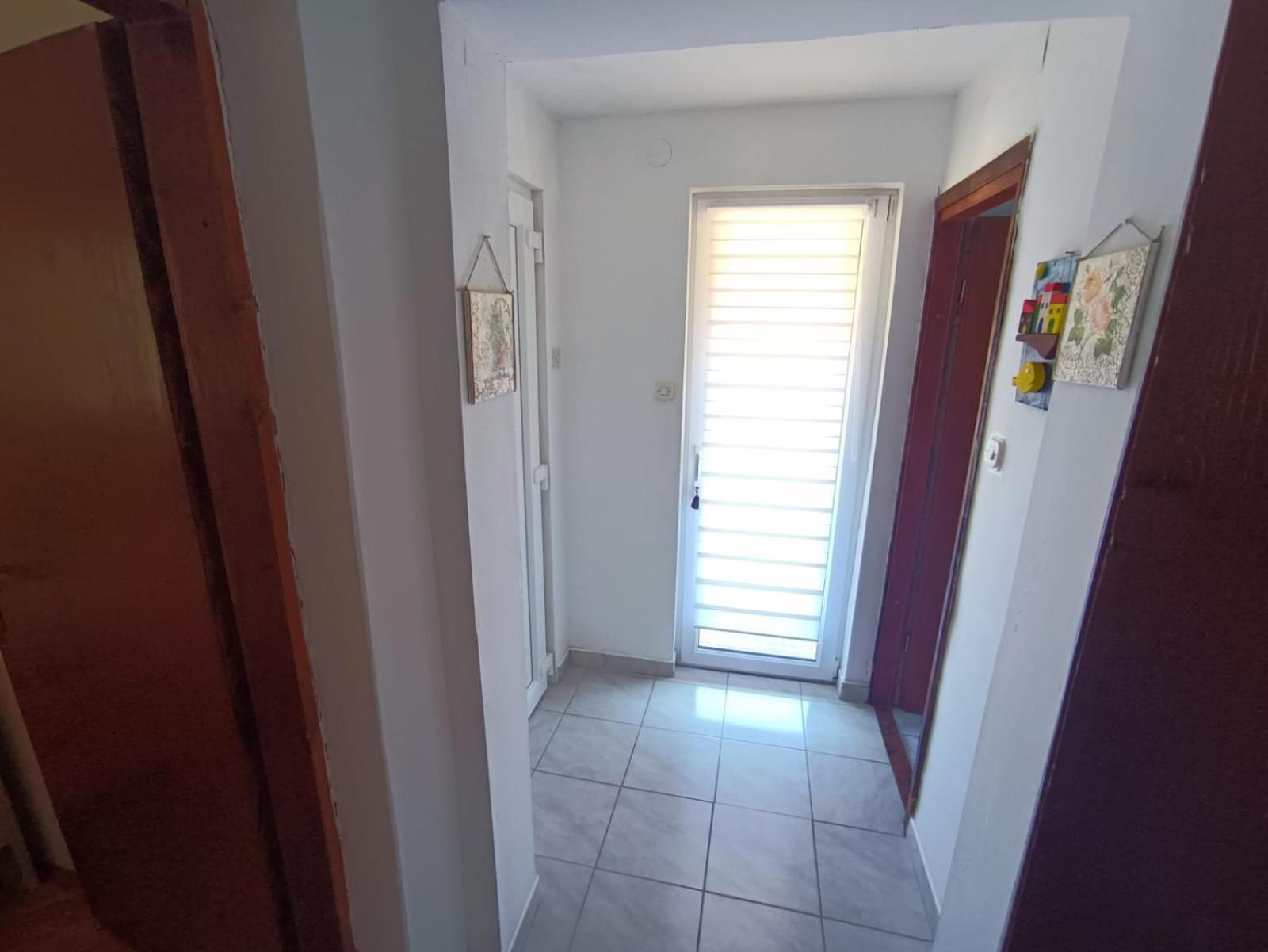 Guesthouse Eljuga Family Stari Grad  Luaran gambar