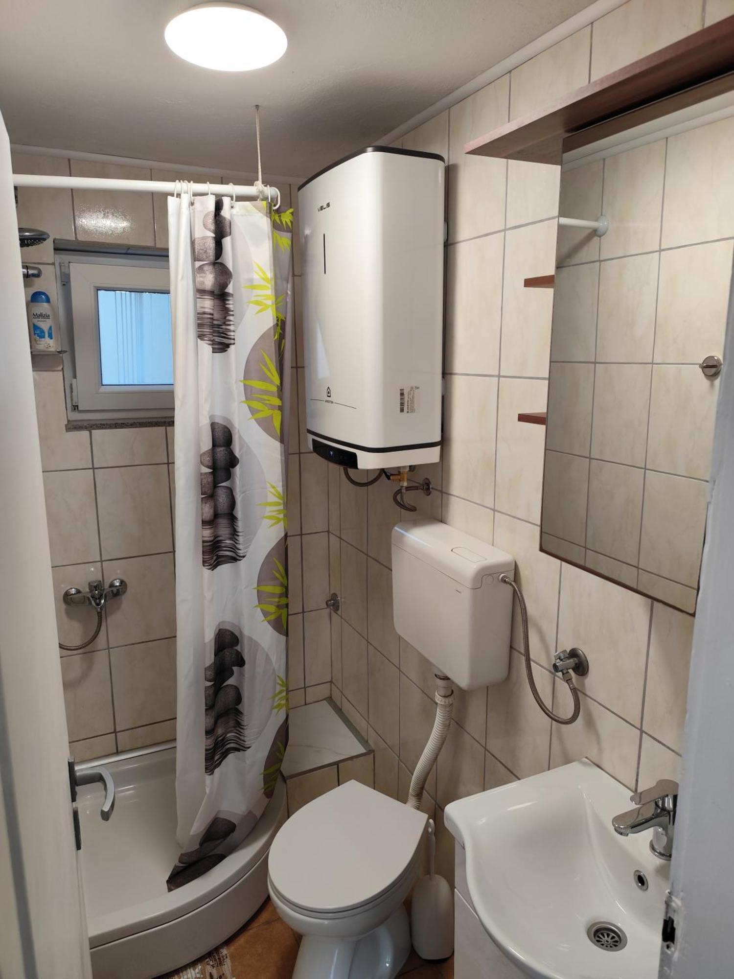 Guesthouse Eljuga Family Stari Grad  Luaran gambar