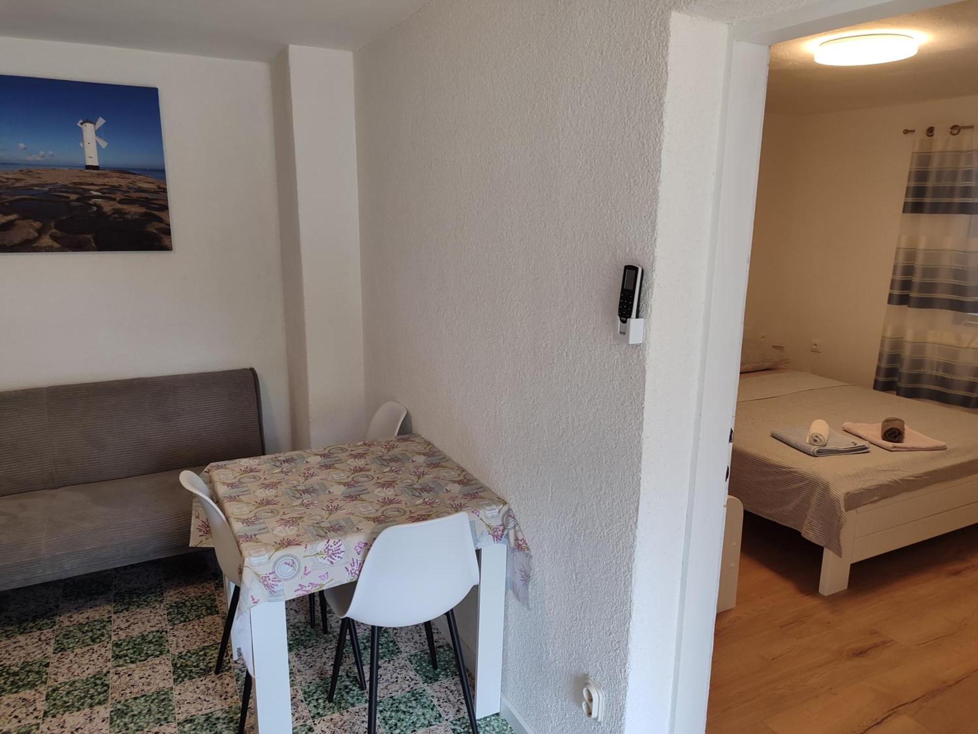 Guesthouse Eljuga Family Stari Grad  Luaran gambar